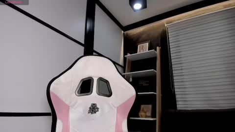 Snapshot of paigejayden chatting on 02-22-25, 01:33 Paige online show from 02-22-25, 01:33