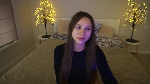 Paige online show from 09-16-25, 12:39