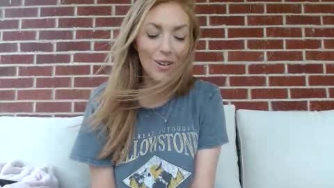 paigewhispers21 online show from 04-12-26, 04:12