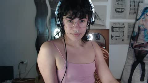 Snapshot of painprince69 chatting on 05-18-26, 03:02 Pain Prince online show from 05-18-26, 03:02