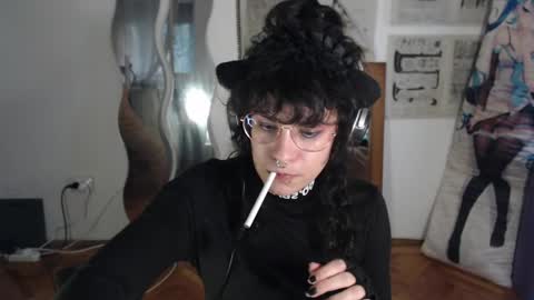 Snapshot of painprince69 chatting on 05-19-26, 03:24 Pain Prince online show from 05-19-26, 03:24