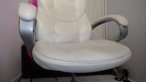 Snapshot of paiperhalliwey chatting on 02-07-25, 05:52 paiperhalliwey online show from 02-07-25, 05:52