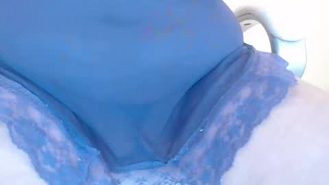 Snapshot of paiperhalliwey chatting on 09-19-25, 05:24 paiperhalliwey online show from 09-19-25, 05:24