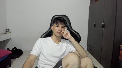 Snapshot of pakun_ chatting on 12-22-24, 01:12 pakun_ online show from 12-22-24, 01:12