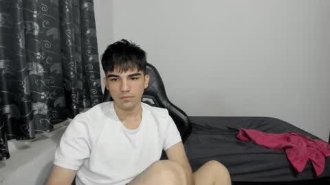 Snapshot of pakun_ chatting on 02-13-25, 12:13 pakun_ online show from 02-13-25, 12:13