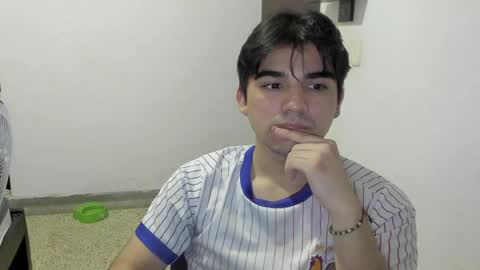 pakun_ online show from 05-14-26, 01:23