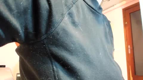 Snapshot of palaustudio chatting on 01-16-25, 08:00 Merce online show from 01-16-25, 08:00