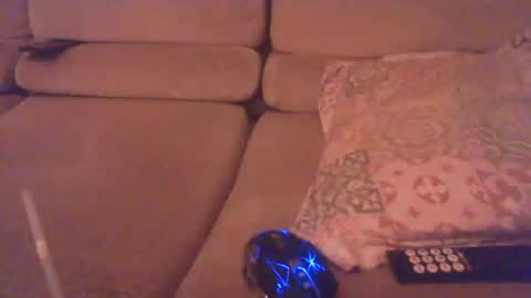 pallavolista73 online show from 09-10-25, 10:32