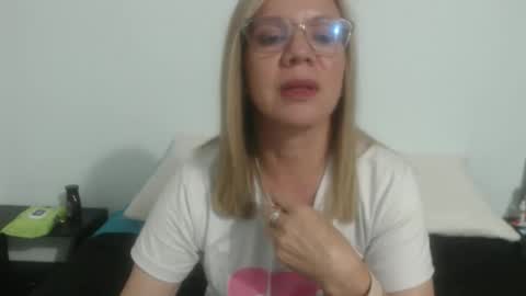 paloma online show from 04-26-26, 02:53