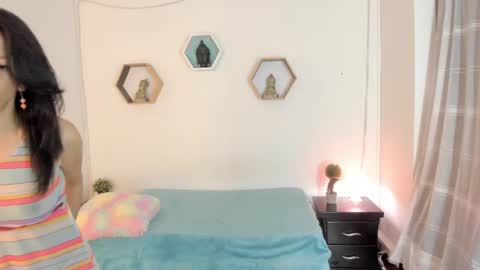 Snapshot of paloma_victory chatting on 03-02-25, 05:36 Paloma online show from 03-02-25, 05:36