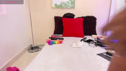 Pamela online show from 02-25-25, 12:13