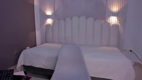 Snapshot of pamela_78_ chatting on 10-31-25, 08:54 pamela online show from 10-31-25, 08:54