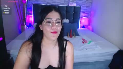 pamela  online show from 06-12-26, 11:35