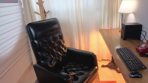 pamela_johnsonn online show from 04-03-26, 05:33