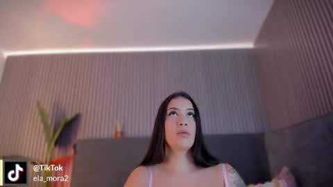 Manuela online show from 06-18-26, 06:56