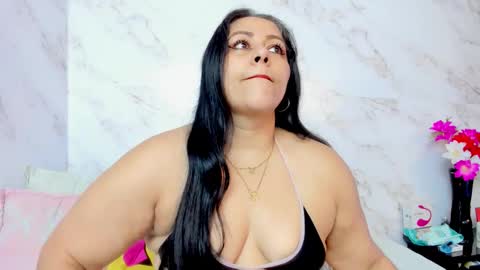 Snapshot of pamelaasshorny chatting on 11-11-25, 07:36 Pamela online show from 11-11-25, 07:36