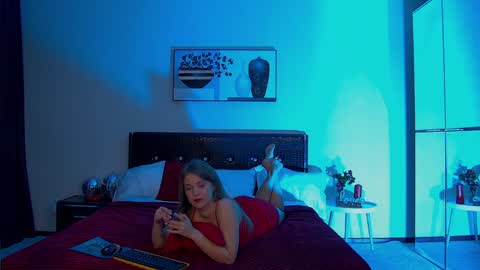 Snapshot of pamelablair chatting on 01-25-25, 01:43 Pamela Blair online show from 01-25-25, 01:43