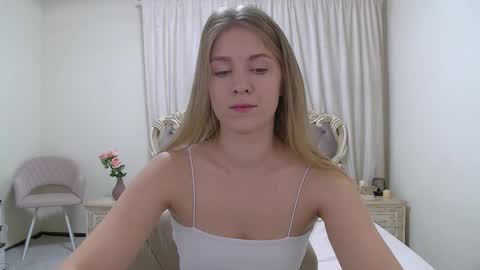 Snapshot of pamelablair chatting on 10-08-25, 07:28 Pamela Blair online show from 10-08-25, 07:28