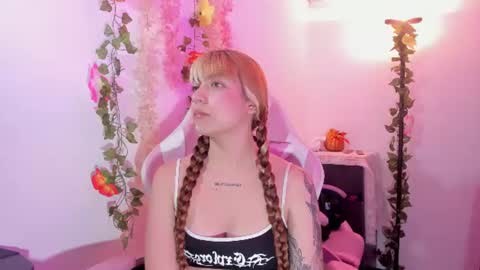 Snapshot of pamelajhonsom chatting on 06-26-26, 06:07 pamelajhonsom online show from 06-26-26, 06:07