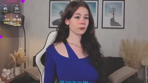 Diana online show from 10-17-25, 11:18