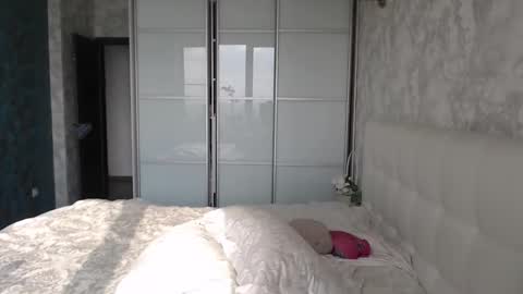 Pamella online show from 09-21-25, 08:05