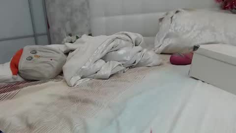 Pamella online show from 04-12-26, 07:30