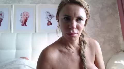 Pamella online show from 06-21-26, 11:02