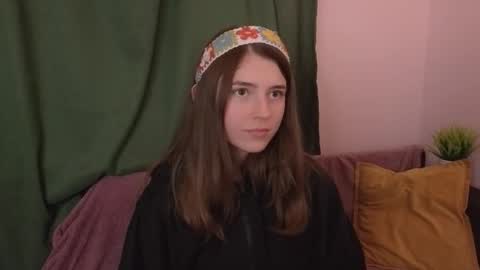 Snapshot of pamilarakestraw chatting on 09-26-25, 08:35 daniella online show from 09-26-25, 08:35