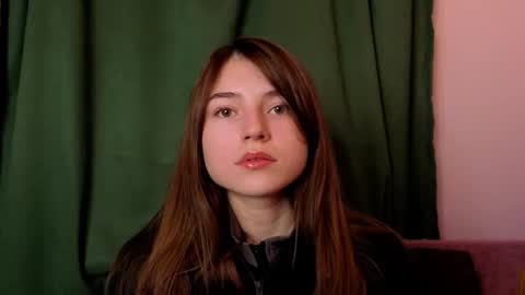 Snapshot of pamilarakestraw chatting on 10-03-25, 07:55 daniella online show from 10-03-25, 07:55