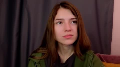 Snapshot of pamilarakestraw chatting on 10-10-25, 08:08 daniella online show from 10-10-25, 08:08