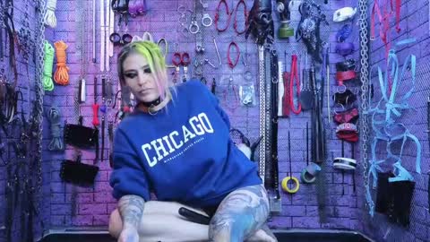 Snapshot of pandoranez chatting on 01-24-25, 06:24 PandoraNez online show from 01-24-25, 06:24