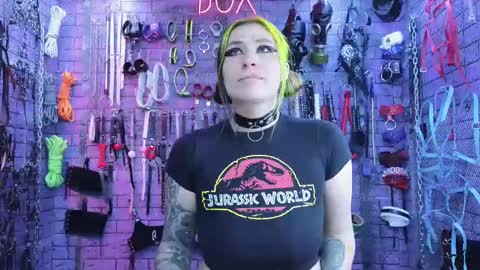 Snapshot of pandoranez chatting on 02-21-25, 03:34 PandoraNez online show from 02-21-25, 03:34