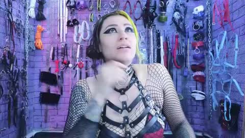 Snapshot of pandoranez chatting on 02-24-25, 12:48 PandoraNez online show from 02-24-25, 12:48