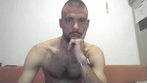 Snapshot of panj011 chatting on 11-10-25, 04:39 panj011 online show from 11-10-25, 04:39