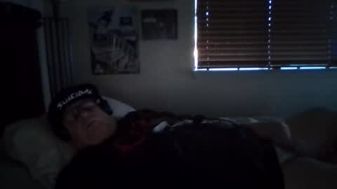 panos online show from 04-07-26, 12:22