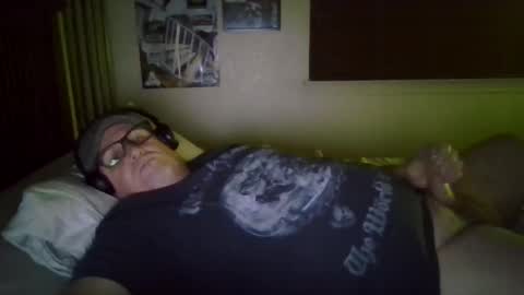 panos online show from 04-14-26, 08:20