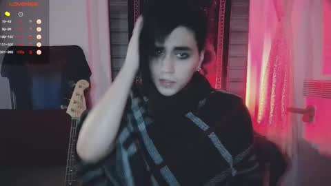 In bio online show from 10-12-25, 04:22