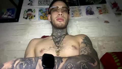 Snapshot of panthers_room chatting on 12-29-24, 02:10 panthers_room online show from 12-29-24, 02:10