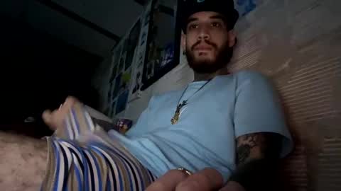 Snapshot of panthers_room chatting on 02-25-25, 01:20 panthers_room online show from 02-25-25, 01:20