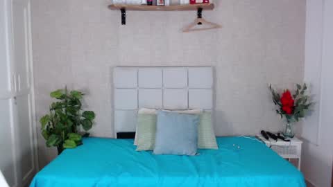 Snapshot of pao_thebigclit chatting on 12-14-24, 11:23 Paolita online show from 12-14-24, 11:23