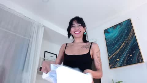 Snapshot of pao_thebigclit chatting on 01-13-25, 05:01 Paolita online show from 01-13-25, 05:01