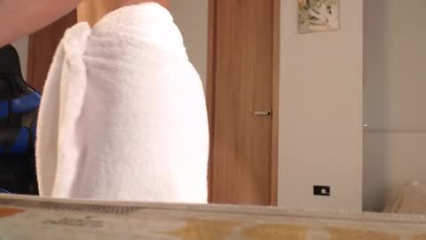 Paolita online show from 01-20-25, 05:04