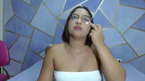 Snapshot of paola23anal chatting on 02-01-26, 01:26 Paola Stone online show from 02-01-26, 01:26