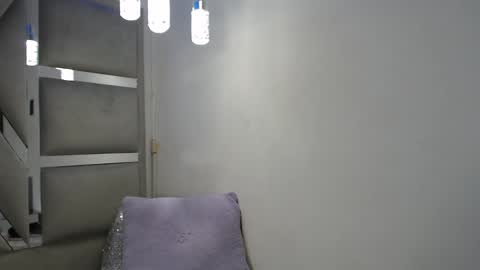 Paola Lyon online show from 01-21-25, 11:34