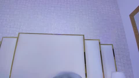 Paola  online show from 12-19-25, 11:39