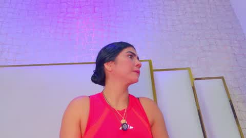 Snapshot of paolaa_rodriguez chatting on 06-16-26, 11:35 Paola online show from 06-16-26, 11:35