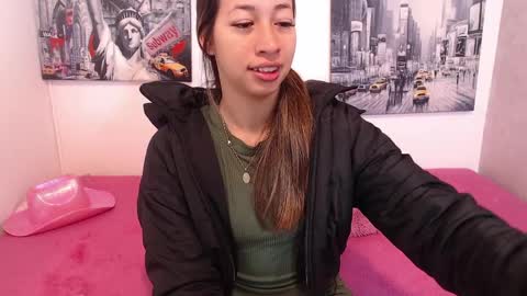 Paola online show from 04-10-26, 11:15