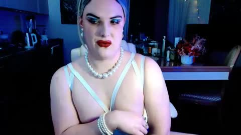 Sarina Williams online show from 02-22-26, 10:14