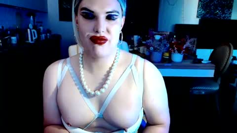 Snapshot of paoladoll chatting on 06-30-26, 01:34 Sarina Williams online show from 06-30-26, 01:34
