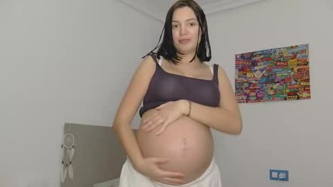 Paola Hard online show from 12-15-25, 09:08